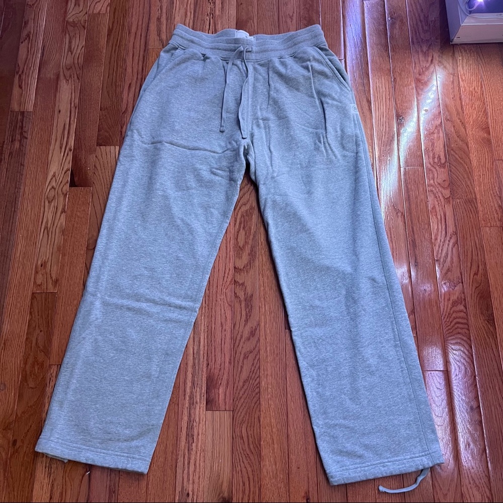 Reigning champ heavyweight sweatpants